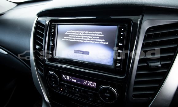 Buy Used Mitsubishi Pajero White Car in Bangkok in Bangkok Buy Used Mitsubishi Pajero White Car in Bangkok in Bangkok