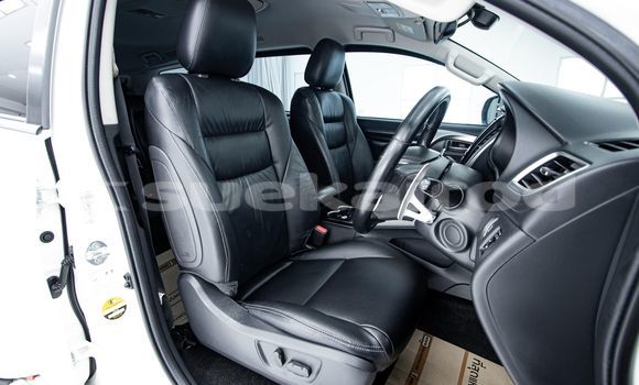 Buy Used Mitsubishi Pajero White Car in Bangkok in Bangkok Buy Used Mitsubishi Pajero White Car in Bangkok in Bangkok