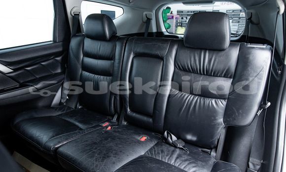 Buy Used Mitsubishi Pajero White Car in Bangkok in Bangkok Buy Used Mitsubishi Pajero White Car in Bangkok in Bangkok