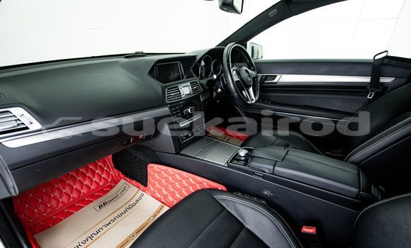 ซื้อ รถมือสอง Mercedes-Benz E200 ขาว รถยนต์ ใน %{เมือง} ใน กรุงเทพมหานคร ซื้อ รถมือสอง Mercedes-Benz E200 ขาว รถยนต์ ใน %{เมือง} ใน กรุงเทพมหานคร