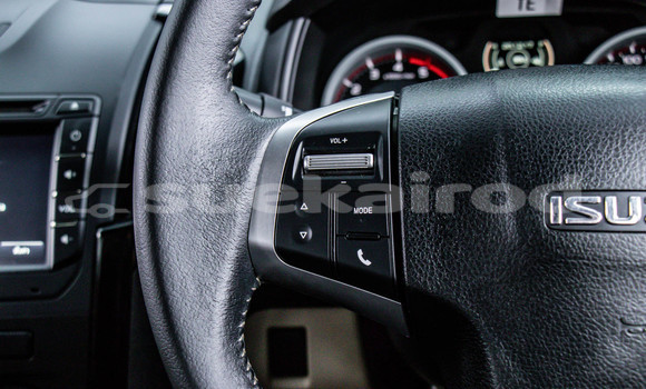 ซื้อ รถมือสอง Isuzu D-Max สีดำ รถยนต์ ใน %{เมือง} ใน กรุงเทพมหานคร ซื้อ รถมือสอง Isuzu D-Max สีดำ รถยนต์ ใน %{เมือง} ใน กรุงเทพมหานคร