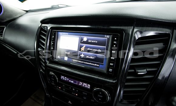 Buy Used Mitsubishi Pajero White Car in Bangkok in Bangkok Buy Used Mitsubishi Pajero White Car in Bangkok in Bangkok