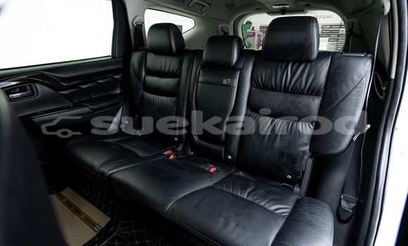 Buy Used Mitsubishi Pajero White Car in Bangkok in Bangkok Buy Used Mitsubishi Pajero White Car in Bangkok in Bangkok