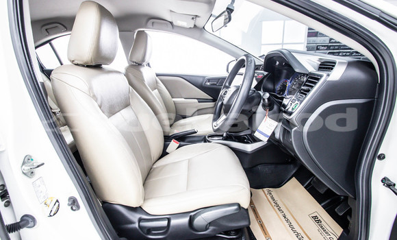 Buy Used Honda City White Car in Bangkok in Bangkok Buy Used Honda City White Car in Bangkok in Bangkok