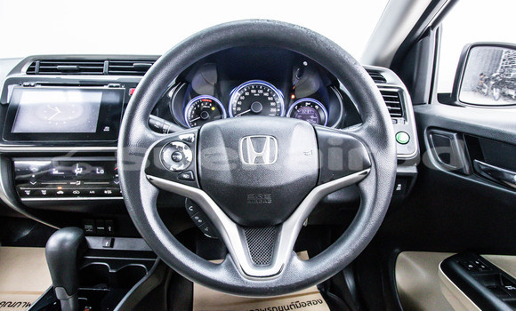 Buy Used Honda City White Car in Bangkok in Bangkok Buy Used Honda City White Car in Bangkok in Bangkok