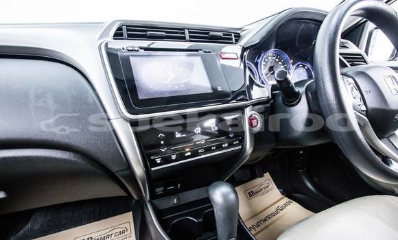 Buy Used Honda City White Car in Bangkok in Bangkok Buy Used Honda City White Car in Bangkok in Bangkok