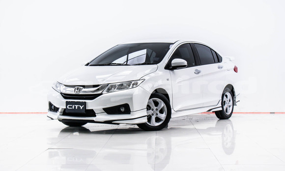 Buy Used Honda City White Car in Bangkok in Bangkok Buy Used Honda City White Car in Bangkok in Bangkok