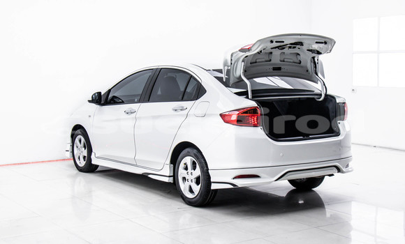 Buy Used Honda City White Car in Bangkok in Bangkok Buy Used Honda City White Car in Bangkok in Bangkok