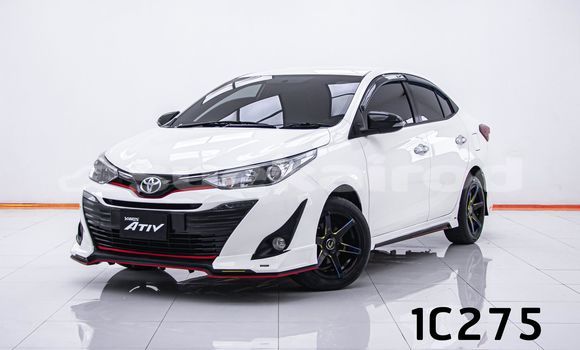 ซื้อ รถมือสอง Toyota Yaris Ativ ขาว รถยนต์ ใน %{เมือง} ใน กรุงเทพมหานคร