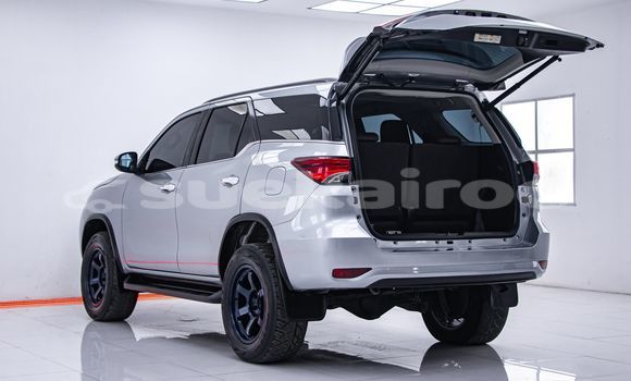 ซื้อ รถมือสอง Toyota Fortuner อื่น ๆ รถยนต์ ใน %{เมือง} ใน กรุงเทพมหานคร ซื้อ รถมือสอง Toyota Fortuner อื่น ๆ รถยนต์ ใน %{เมือง} ใน กรุงเทพมหานคร