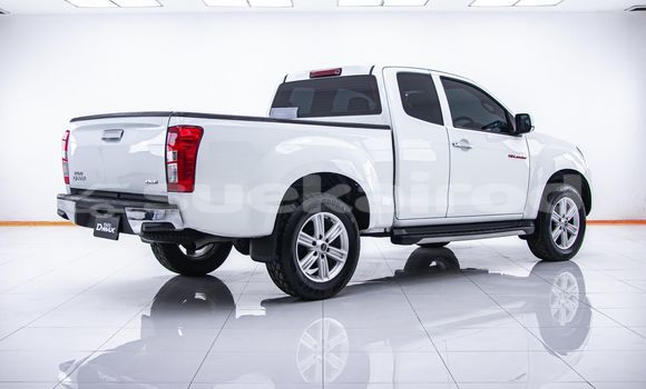 Buy Used Isuzu D-Max White Car in Bangkok in Bangkok Buy Used Isuzu D-Max White Car in Bangkok in Bangkok