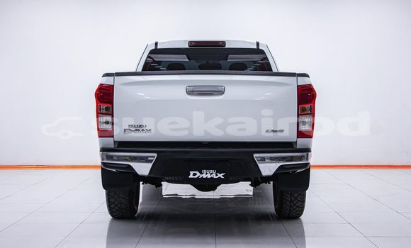 Buy Used Isuzu D-Max White Car in Bangkok in Bangkok Buy Used Isuzu D-Max White Car in Bangkok in Bangkok