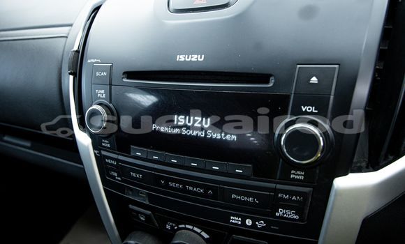 Buy Used Isuzu D-Max White Car in Bangkok in Bangkok Buy Used Isuzu D-Max White Car in Bangkok in Bangkok