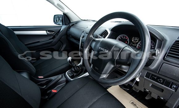 Buy Used Isuzu D-Max White Car in Bangkok in Bangkok Buy Used Isuzu D-Max White Car in Bangkok in Bangkok