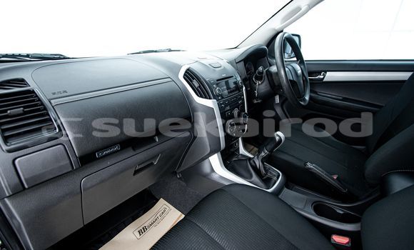 Buy Used Isuzu D-Max White Car in Bangkok in Bangkok Buy Used Isuzu D-Max White Car in Bangkok in Bangkok