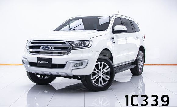 Buy Used Ford Everest White Car in Bangkok in Bangkok