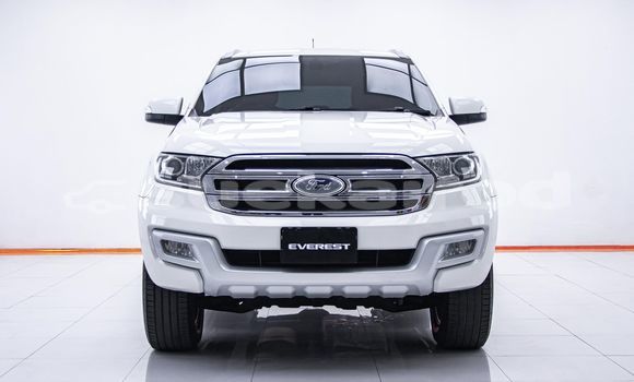 Buy Used Ford Everest White Car in Bangkok in Bangkok Buy Used Ford Everest White Car in Bangkok in Bangkok