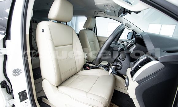 Buy Used Ford Everest White Car in Bangkok in Bangkok Buy Used Ford Everest White Car in Bangkok in Bangkok