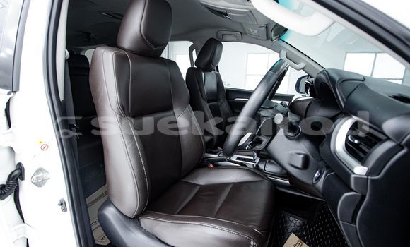 ซื้อ รถมือสอง Toyota Fortuner ขาว รถยนต์ ใน %{เมือง} ใน กรุงเทพมหานคร ซื้อ รถมือสอง Toyota Fortuner ขาว รถยนต์ ใน %{เมือง} ใน กรุงเทพมหานคร