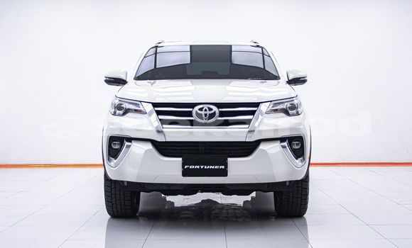 Buy Used Toyota Fortuner White Car in Bangkok in Bangkok Buy Used Toyota Fortuner White Car in Bangkok in Bangkok