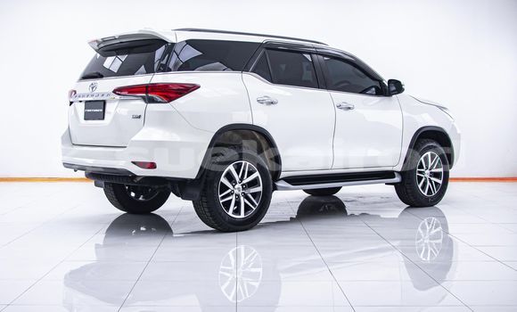 Buy Used Toyota Fortuner White Car in Bangkok in Bangkok Buy Used Toyota Fortuner White Car in Bangkok in Bangkok