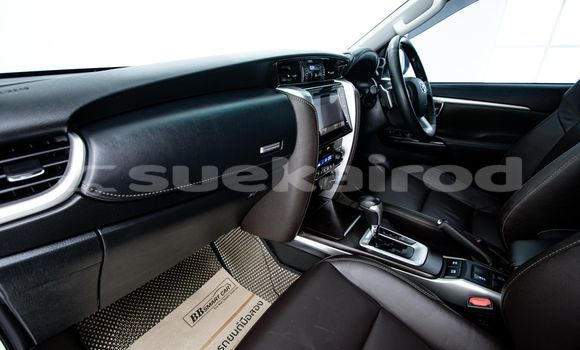 Buy Used Toyota Fortuner White Car in Bangkok in Bangkok Buy Used Toyota Fortuner White Car in Bangkok in Bangkok
