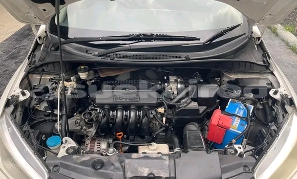 Buy Used Honda City White Car in Chai Nat in Chai Nat Buy Used Honda City White Car in Chai Nat in Chai Nat