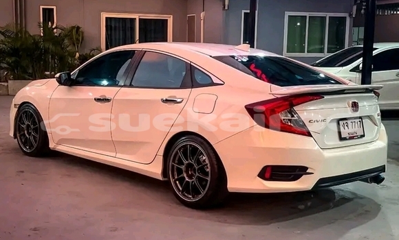 Buy Used Honda Accord White Car in Chai Nat in Chai Nat Buy Used Honda Accord White Car in Chai Nat in Chai Nat