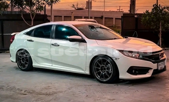 Buy Used Honda Accord White Car in Chai Nat in Chai Nat Buy Used Honda Accord White Car in Chai Nat in Chai Nat