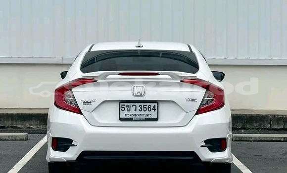 Buy Used Honda Civic White Car in Chai Nat in Chai Nat Buy Used Honda Civic White Car in Chai Nat in Chai Nat