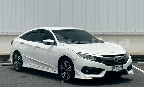 Buy Used Honda Civic White Car in Chai Nat in Chai Nat Buy Used Honda Civic White Car in Chai Nat in Chai Nat