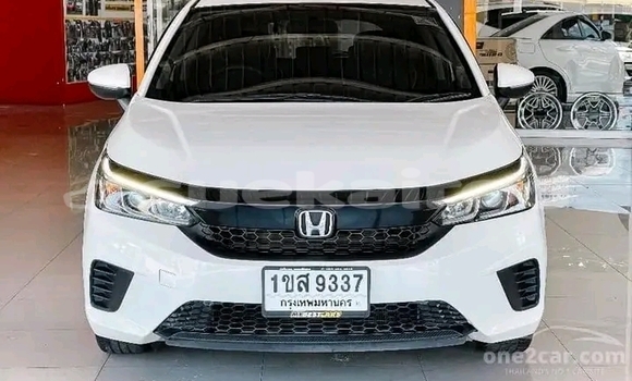 Buy Used Honda City White Car in Chai Nat in Chai Nat Buy Used Honda City White Car in Chai Nat in Chai Nat