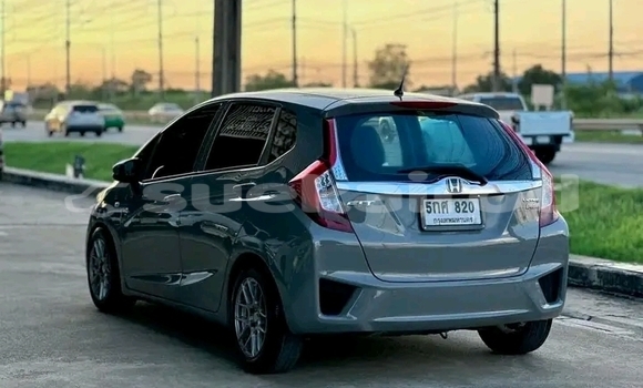 Buy Used Honda Jazz Other Car in Chai Nat in Chai Nat Buy Used Honda Jazz Other Car in Chai Nat in Chai Nat