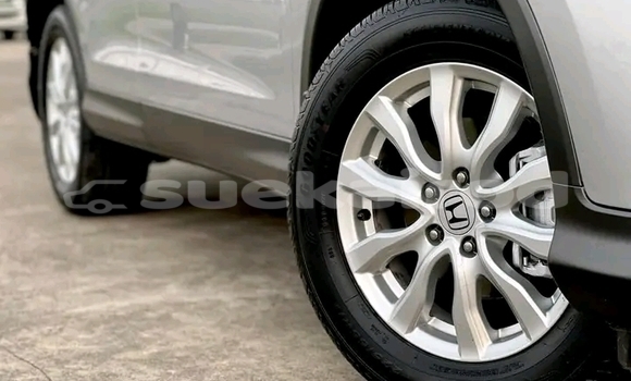 Buy Used Honda CR-V Other Car in Chai Nat in Chai Nat