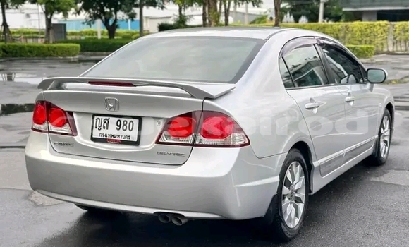 Buy Used Honda Civic White Car in Lampang in Lampang Buy Used Honda Civic White Car in Lampang in Lampang