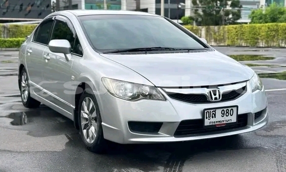 Buy Used Honda Civic White Car in Lampang in Lampang Buy Used Honda Civic White Car in Lampang in Lampang