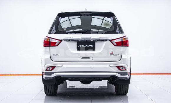 ซื้อ รถมือสอง Isuzu MU-X ขาว รถยนต์ ใน %{เมือง} ใน กรุงเทพมหานคร ซื้อ รถมือสอง Isuzu MU-X ขาว รถยนต์ ใน %{เมือง} ใน กรุงเทพมหานคร
