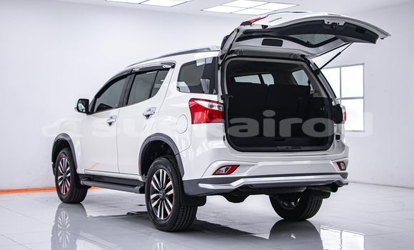 ซื้อ รถมือสอง Isuzu MU-X ขาว รถยนต์ ใน %{เมือง} ใน กรุงเทพมหานคร ซื้อ รถมือสอง Isuzu MU-X ขาว รถยนต์ ใน %{เมือง} ใน กรุงเทพมหานคร