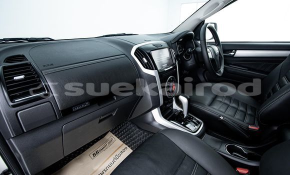 ซื้อ รถมือสอง Isuzu MU-X ขาว รถยนต์ ใน %{เมือง} ใน กรุงเทพมหานคร ซื้อ รถมือสอง Isuzu MU-X ขาว รถยนต์ ใน %{เมือง} ใน กรุงเทพมหานคร