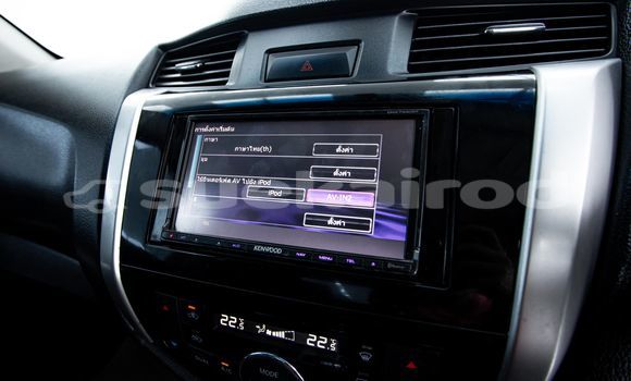 ซื้อ รถมือสอง Nissan Navara สีน้ำตาล รถยนต์ ใน %{เมือง} ใน กรุงเทพมหานคร ซื้อ รถมือสอง Nissan Navara สีน้ำตาล รถยนต์ ใน %{เมือง} ใน กรุงเทพมหานคร