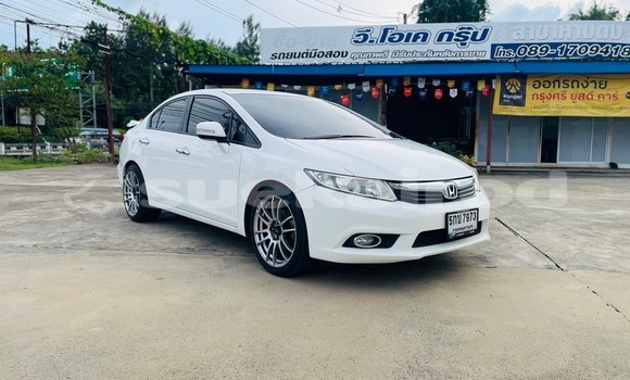 ซื้อ รถมือสอง Honda Civic ขาว รถยนต์ ใน %{เมือง} ใน เชียงใหม่