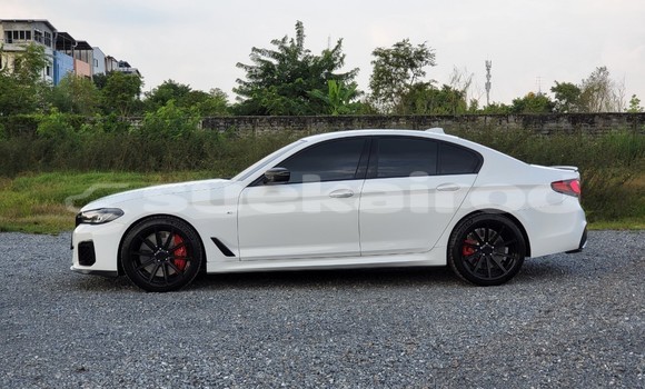Buy Used BMW 5–Series White Car in Bangkok in Bangkok Buy Used BMW 5–Series White Car in Bangkok in Bangkok