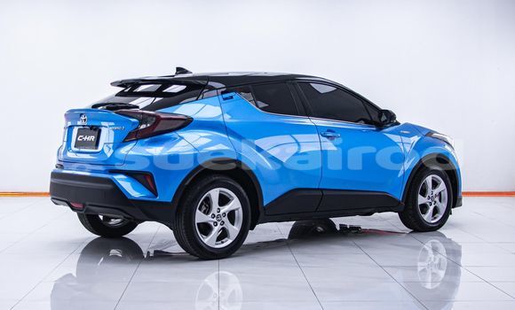 Buy Used Toyota C-HR Blue Car in Bangkok in Bangkok Buy Used Toyota C-HR Blue Car in Bangkok in Bangkok