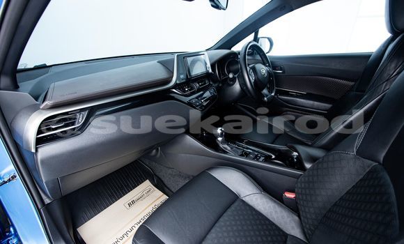 Buy Used Toyota C-HR Blue Car in Bangkok in Bangkok Buy Used Toyota C-HR Blue Car in Bangkok in Bangkok
