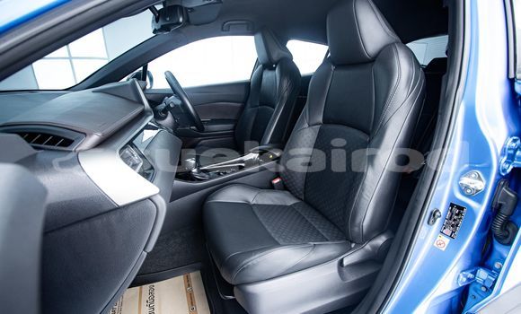 Buy Used Toyota C-HR Blue Car in Bangkok in Bangkok Buy Used Toyota C-HR Blue Car in Bangkok in Bangkok