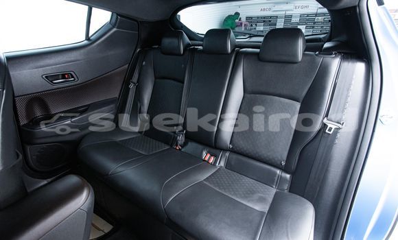 Buy Used Toyota C-HR Blue Car in Bangkok in Bangkok Buy Used Toyota C-HR Blue Car in Bangkok in Bangkok