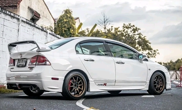 Buy Used Honda Civic White Car in Chai Nat in Chai Nat Buy Used Honda Civic White Car in Chai Nat in Chai Nat