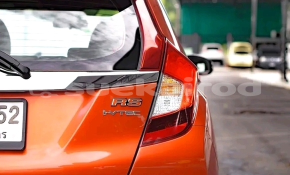 Buy Used Honda Jazz Red Car in Chai Nat in Chai Nat Buy Used Honda Jazz Red Car in Chai Nat in Chai Nat