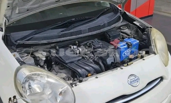 ซื้อ รถมือสอง Toyota Altis ขาว รถยนต์ ใน %{เมือง} ใน ชัยนาท