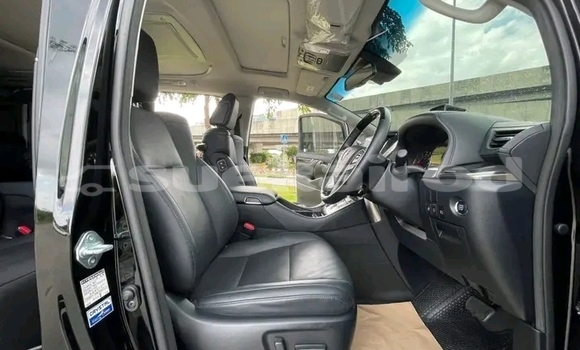 Buy Used Toyota Alphard Black Car in Chai Nat in Chai Nat Buy Used Toyota Alphard Black Car in Chai Nat in Chai Nat